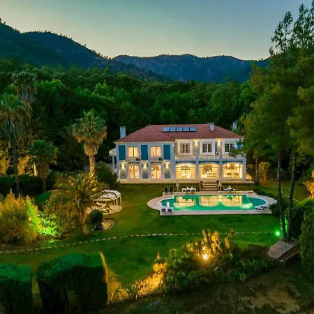 Otel Vılla Zarik *