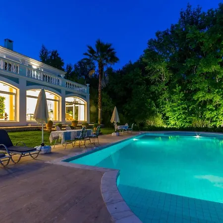 Ξενοδοχείο Zarik