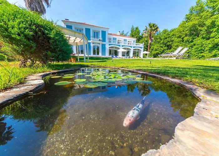 Zarik Hotel