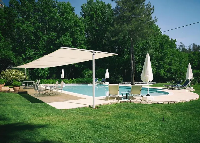 Ξενοδοχείο Zarik *